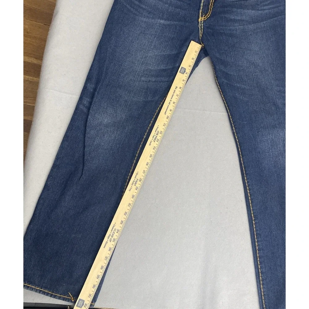 True Religion USA Men's Blue Denim Jeans Relaxed Straight 38x32 Thick Stitch